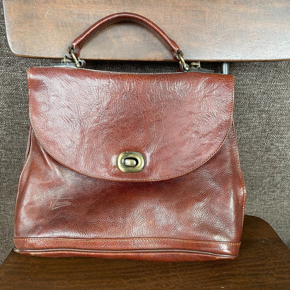 Texier leather messenger bag in brown
